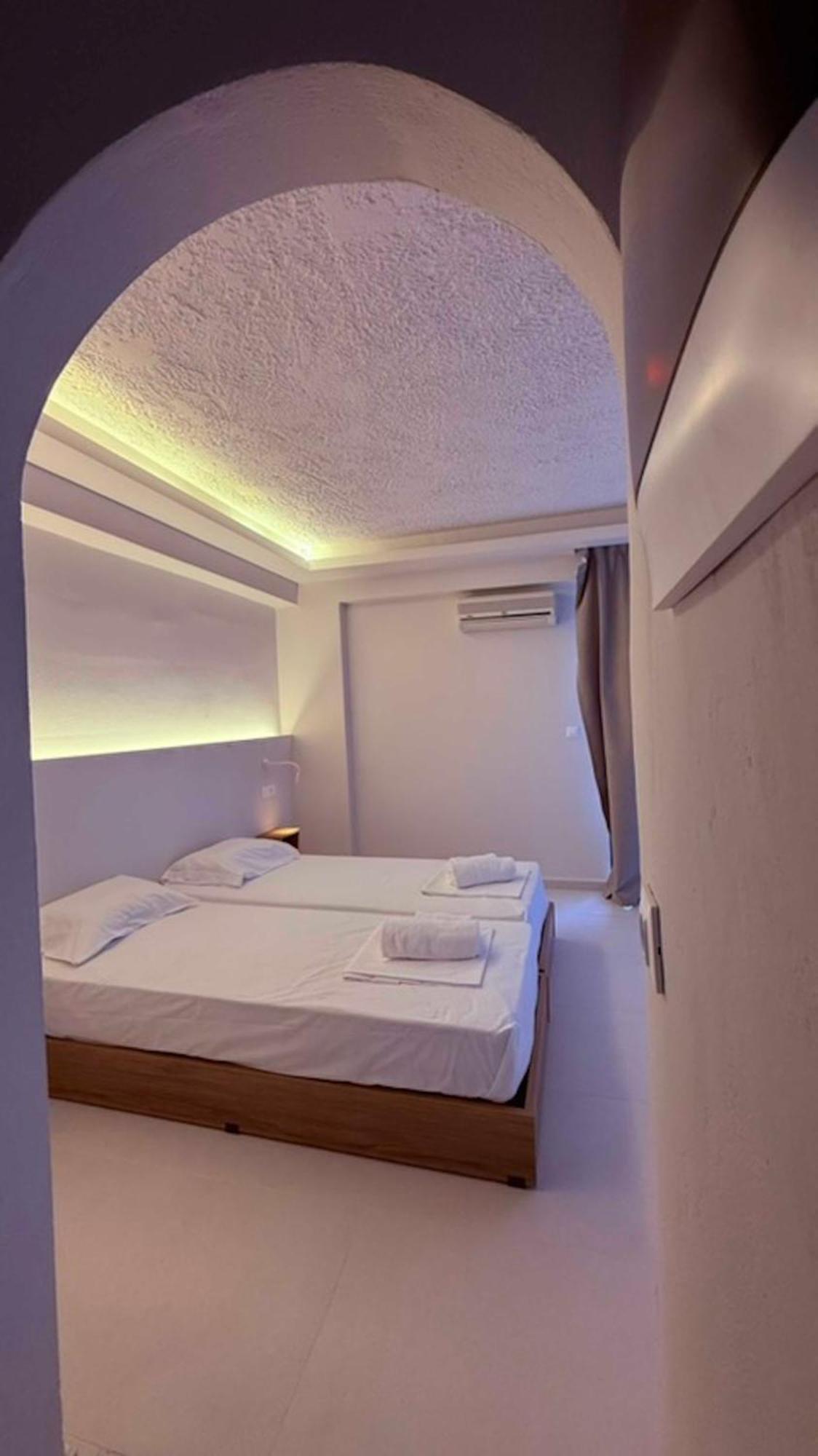 Nikos Apartment